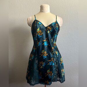 Vintage 80's Victorias Secret Gold Label Floral Slip Size M